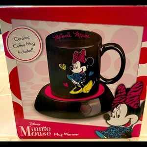 Disney Minnie Mouse mug warmer with mug